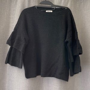 Madewell pull over sweater flouncy sleeves size M black